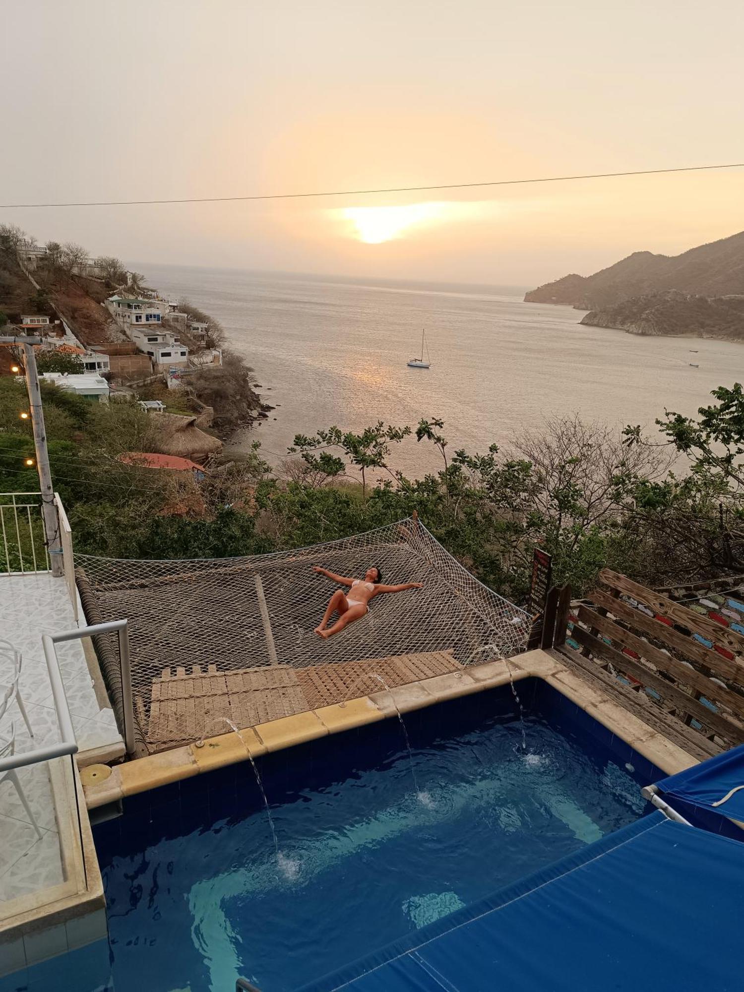 Tayrona Colors Hostel Taganga Buitenkant foto