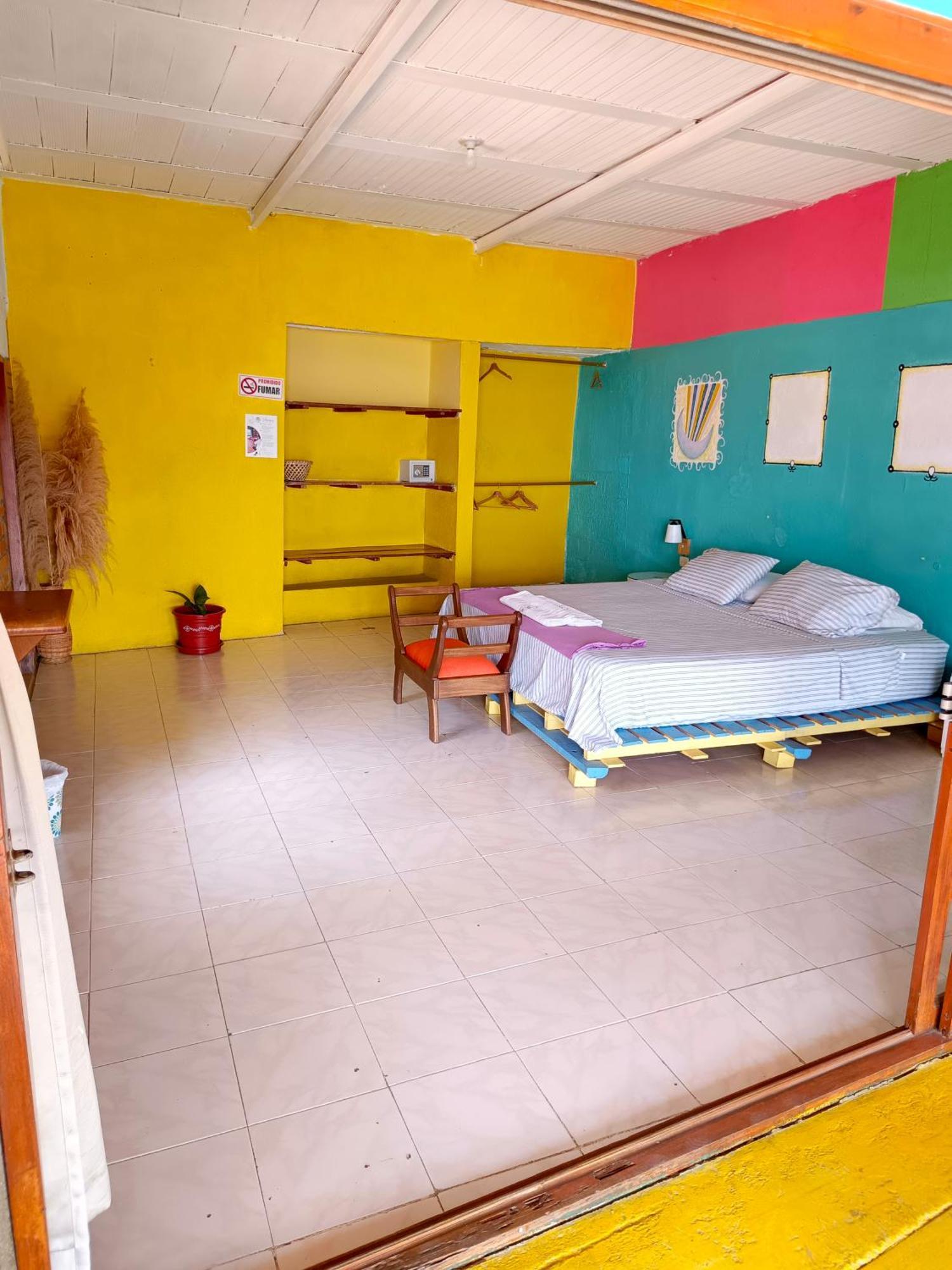 Tayrona Colors Hostel Taganga Buitenkant foto