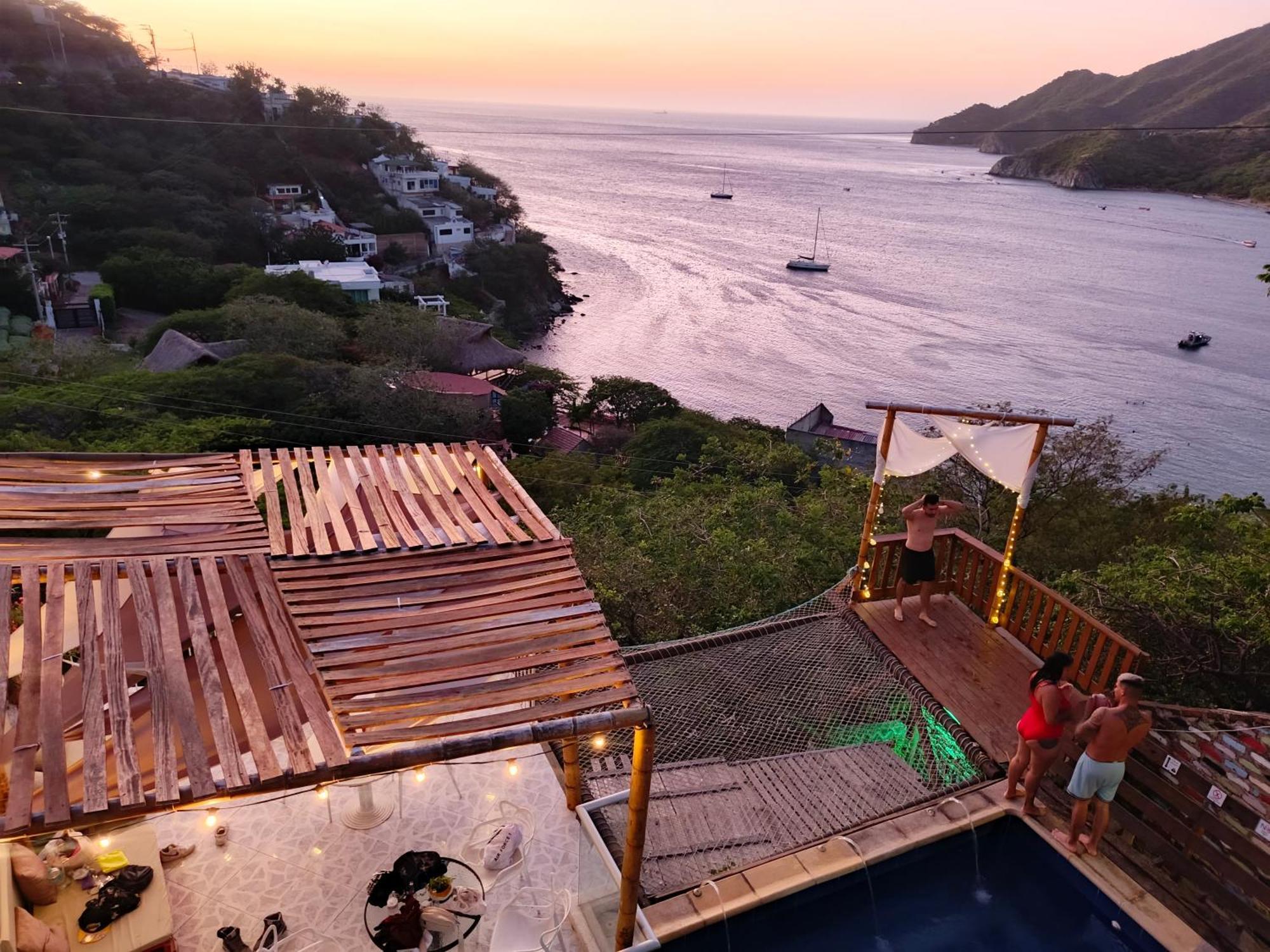 Tayrona Colors Hostel Taganga Buitenkant foto