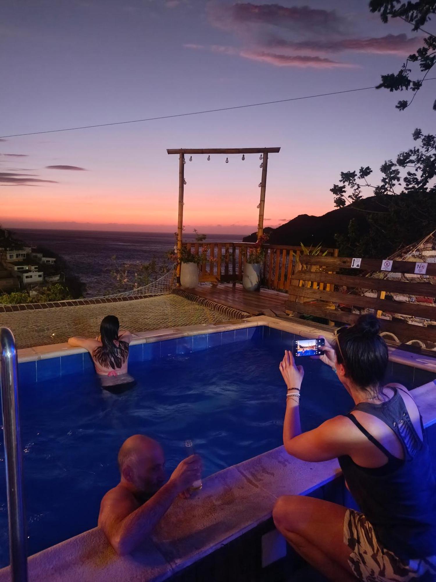 Tayrona Colors Hostel Taganga Buitenkant foto
