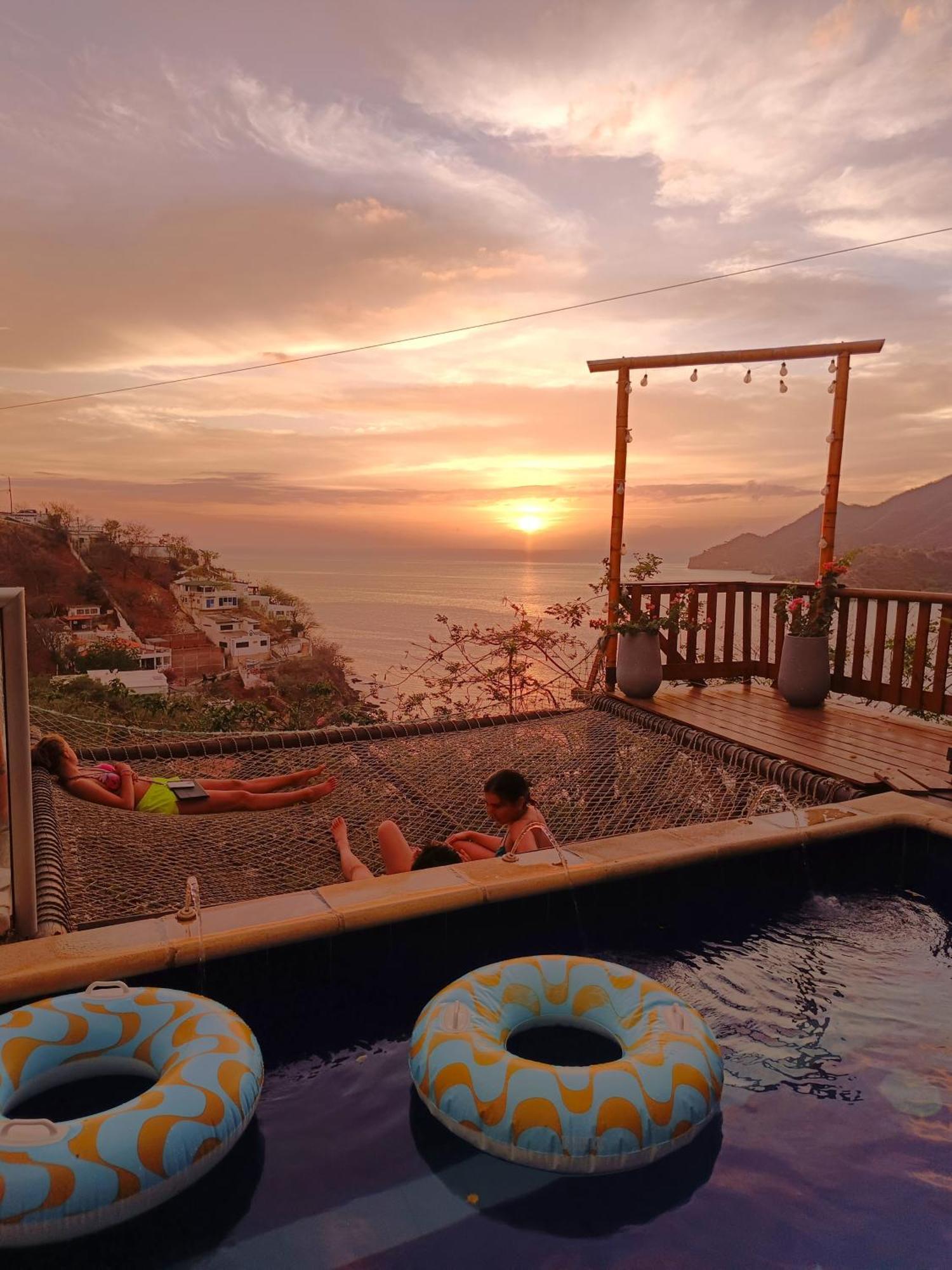 Tayrona Colors Hostel Taganga Buitenkant foto